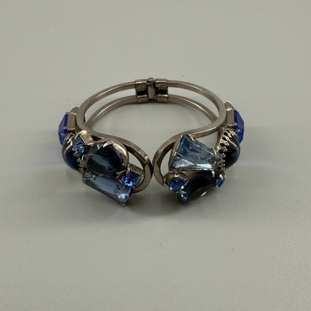 Vintage Juliana D&E Blue Keystone Art Glass Rhinestone Cabochon Clamper Bracelet